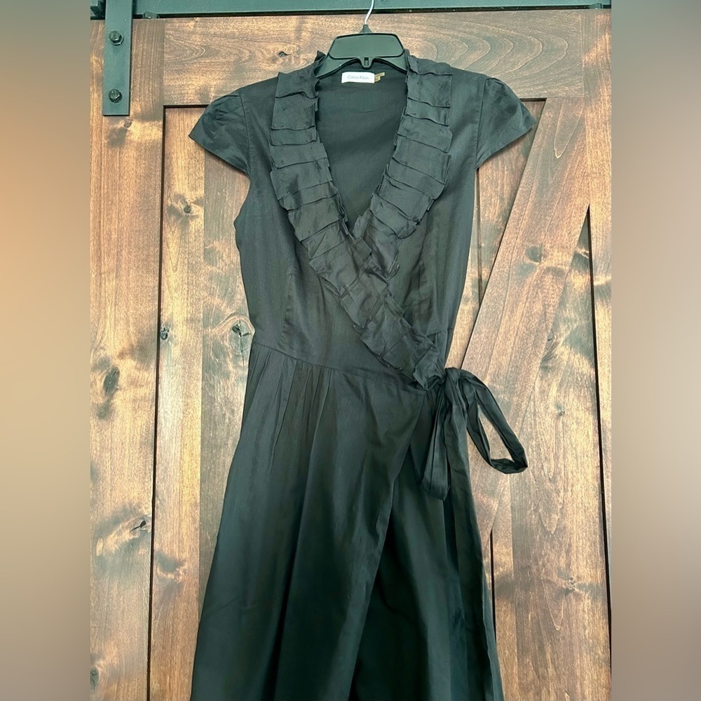 Women’s Calvin Klein Black Wrap Dress | Ruffle neckline | EUC | 100% Cotton